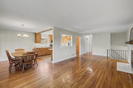 10496 Thrush Street NW, Coon Rapids, MN 55433