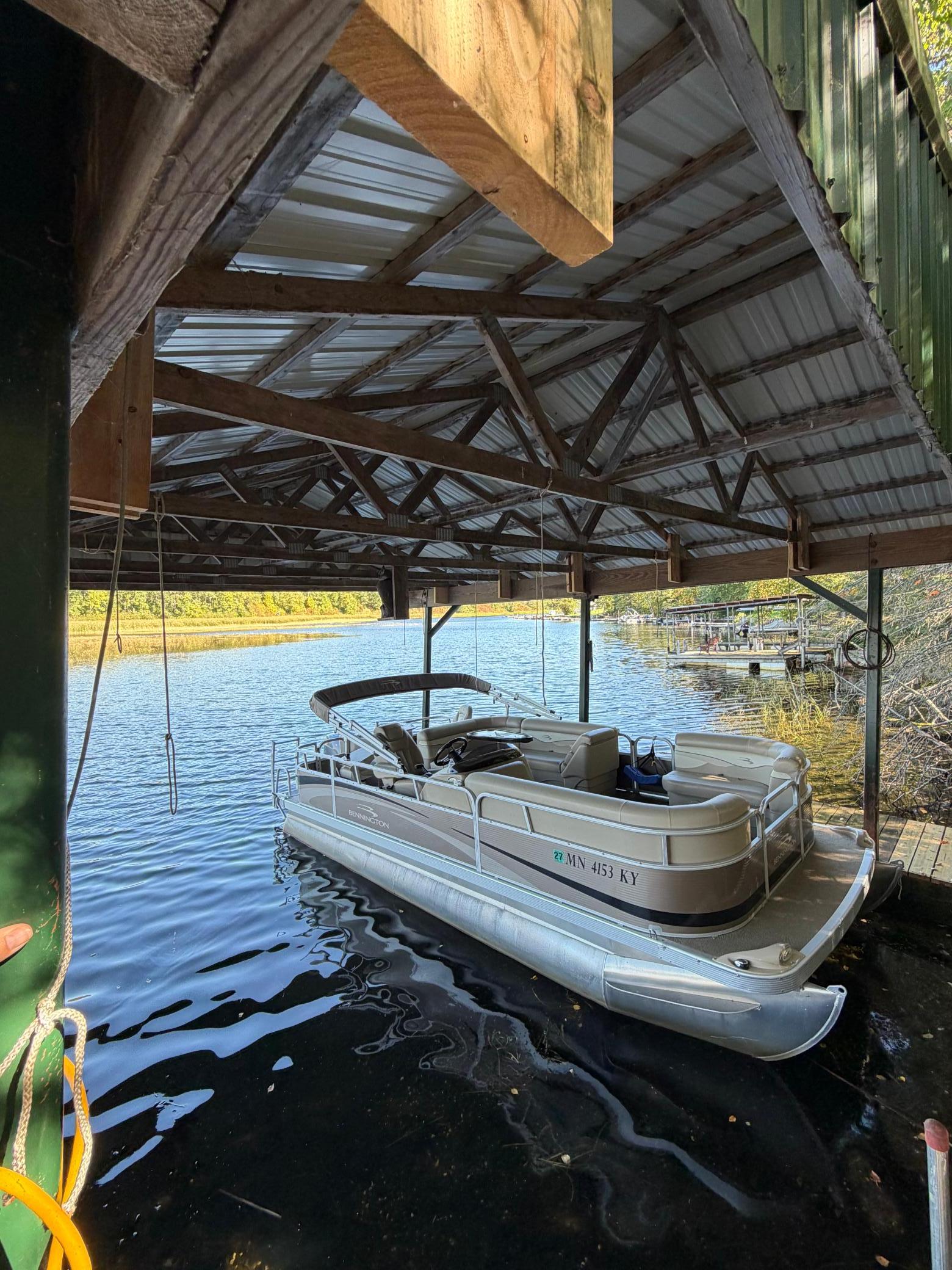 The pontoon is not staying with the property.