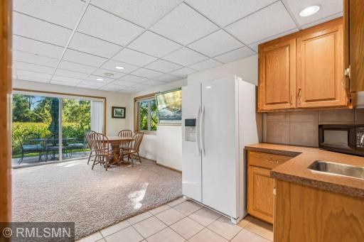 Lower level wetbar and extra fridge