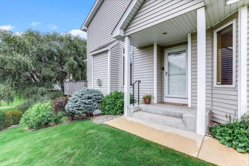 4626 Greenhaven Drive, White Bear Lake, MN 55127