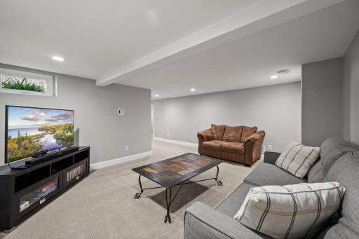 2704 Garfield Street NE, Minneapolis, MN 55418