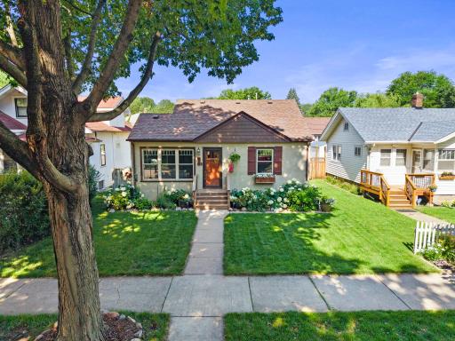 2704 Garfield Street NE, Minneapolis, MN 55418