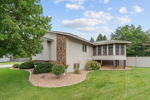 4760 Larson Road, Saint Paul, MN 55126