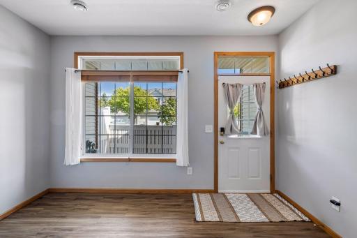 05 LR Window & Door 4887 Bivens Ct - 0006.jpg