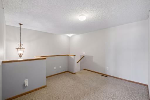 25 Loft 02 4887 Bivens Ct - 0021.jpg