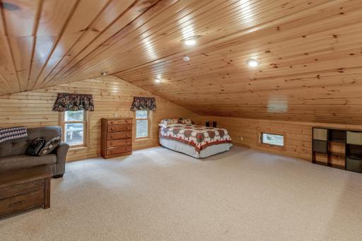 443 S Lake Lawrence Road NE, Outing, MN 56662
