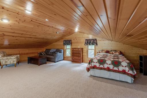 443 S Lake Lawrence Road NE, Outing, MN 56662