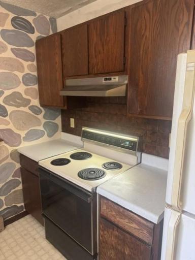 601 6th Avenue SW, Little Falls, MN 56345