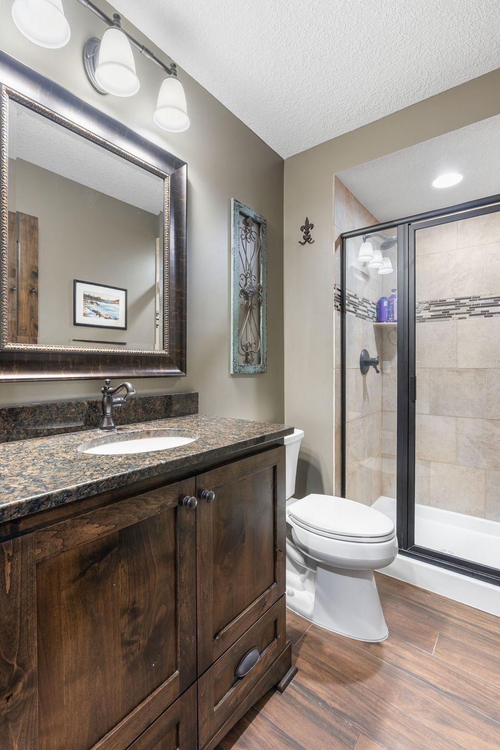 72-web-or-mls-746 Riesgraf Rd-72.jpg