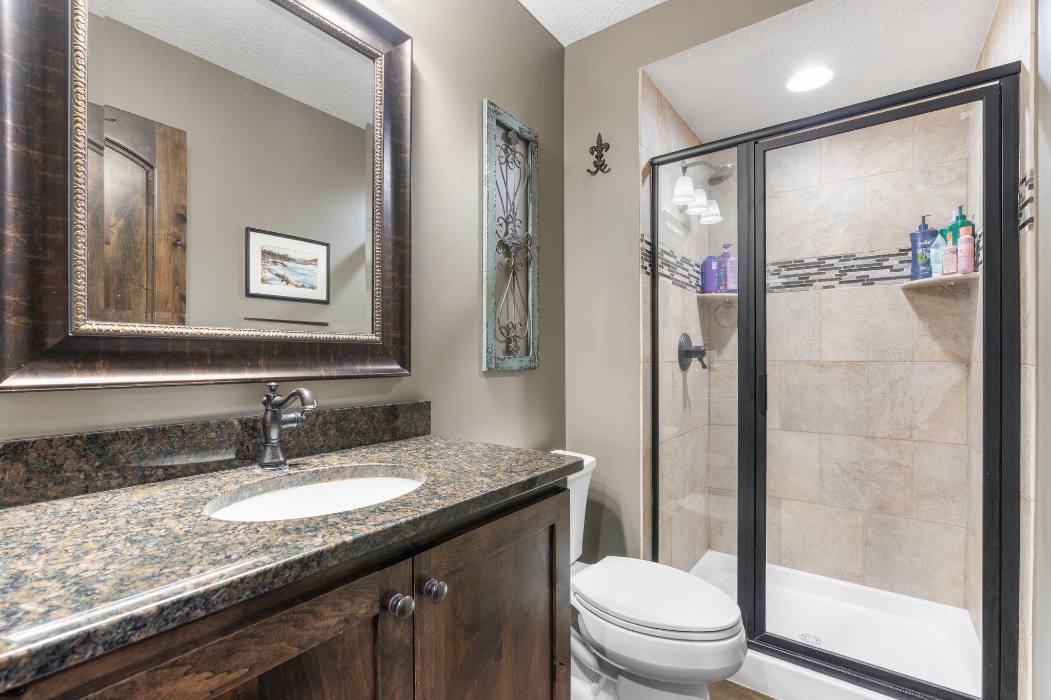 71-web-or-mls-746 Riesgraf Rd-71.jpg