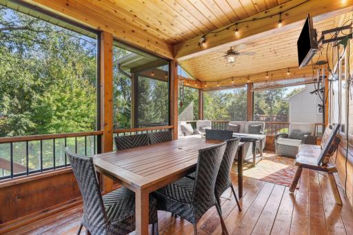 746 Riesgraf Road, Carver, MN 55315