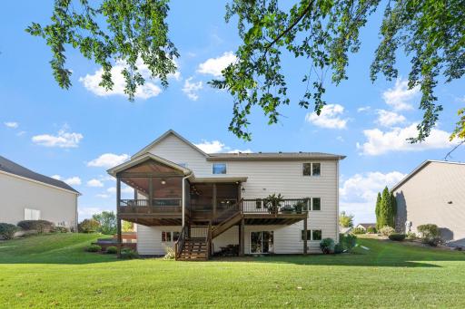 746 Riesgraf Road, Carver, MN 55315