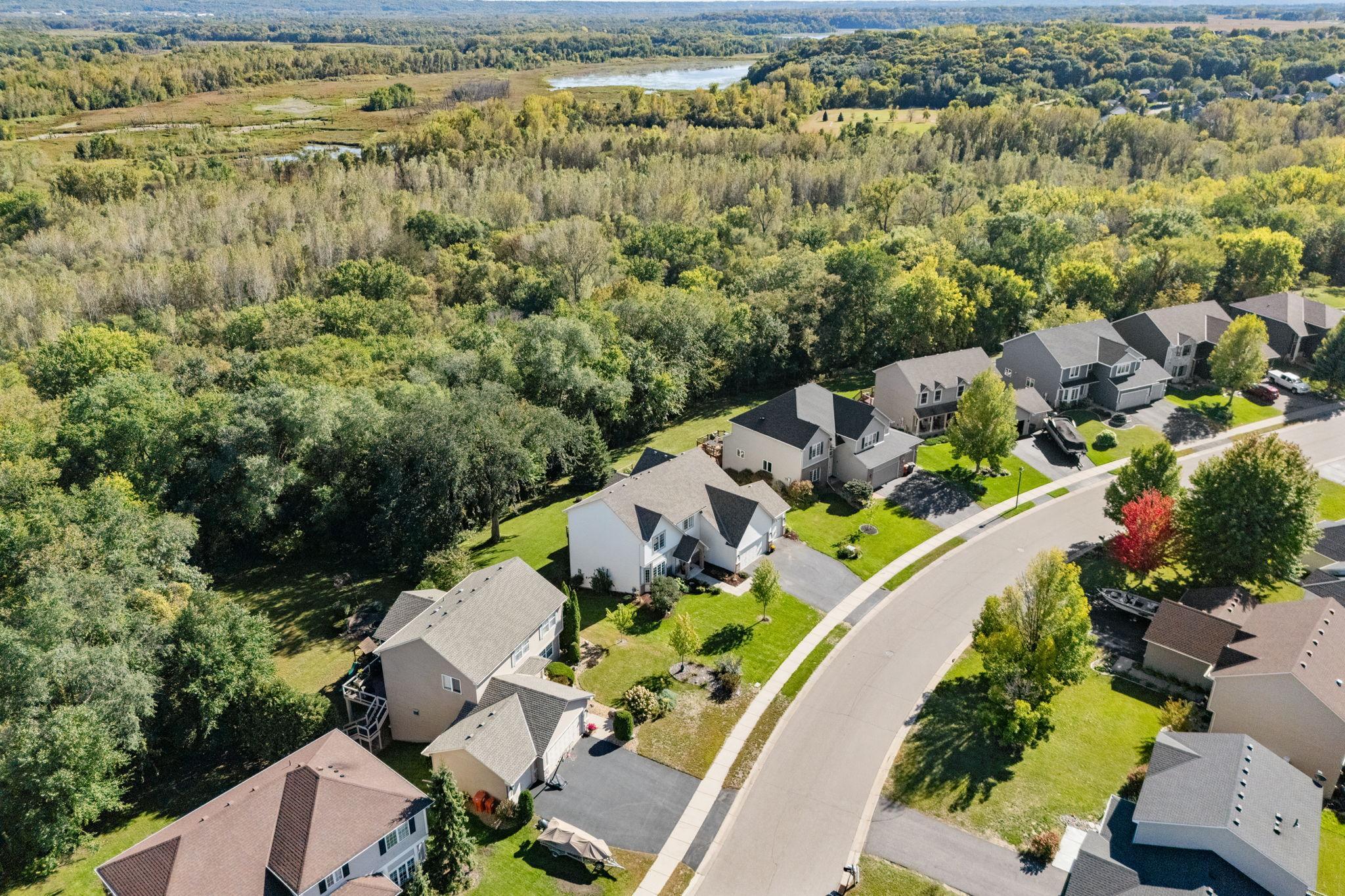 13-web-or-mls-746 Riesgraf Rd-13.jpg