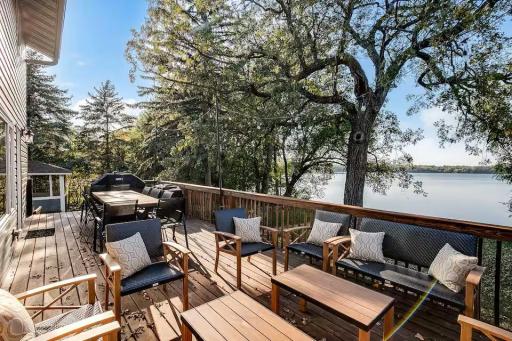 Expansive deck overlooking the lakeâmade for morning coffee, outdoor dining, and sunset evenings.