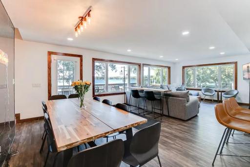 Spacious, open main level with plenty of room for dining and entertaining.