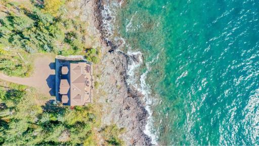 41 W Rosebush Lane, Grand Marais, MN 55604