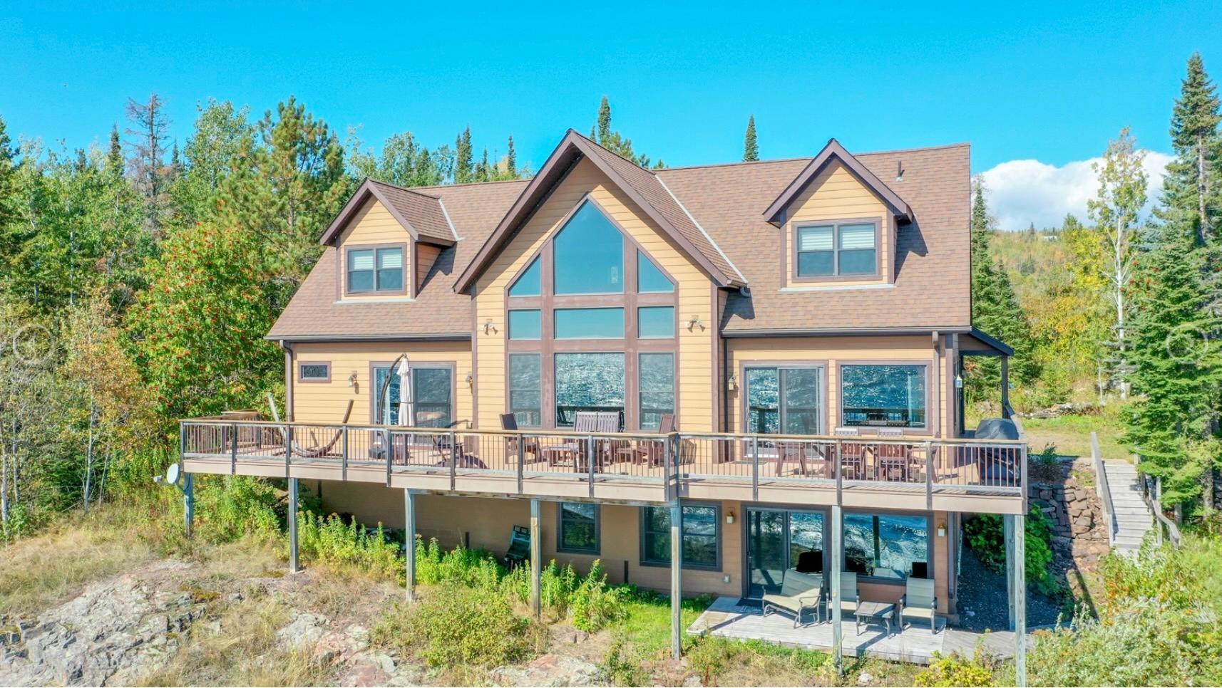 Property photo for 41 W Rosebush Lane, Grand Marais, MN 55604