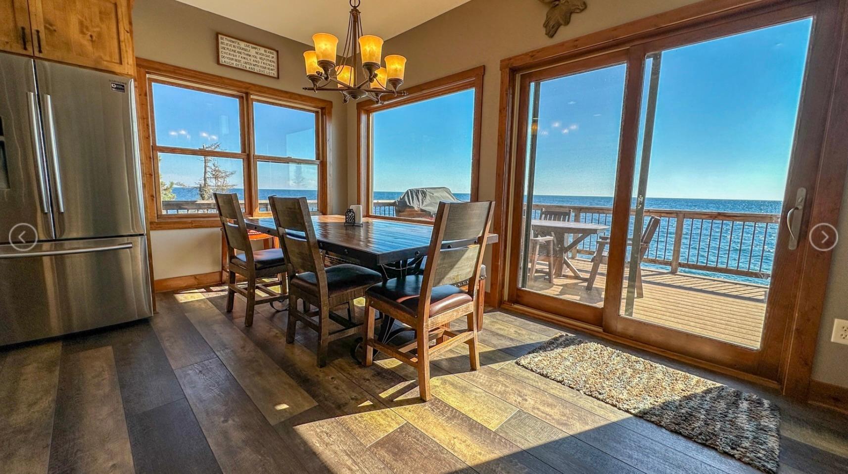 Dining Room.jpg