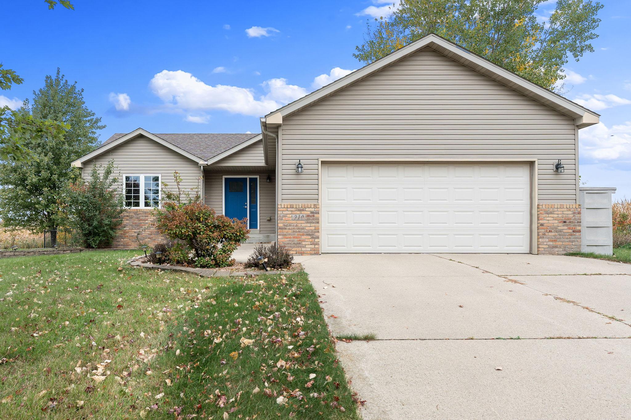 Property photo for 910 Lee Street NE, Owatonna, MN 55060