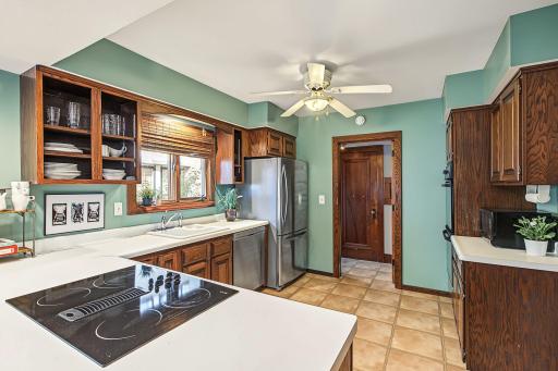 2188 Goodrich Avenue, Saint Paul, MN 55105