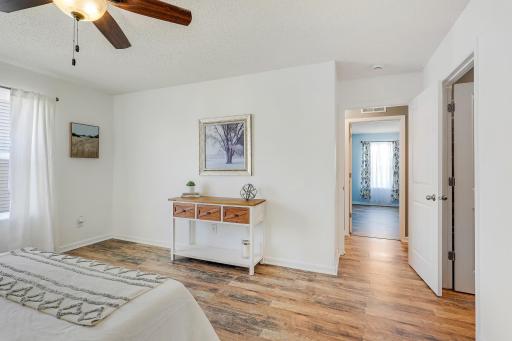 8710Photography-Web-Friendly-15174-Emory-Circle-Apple-Valley-MN-55124-23.jpg