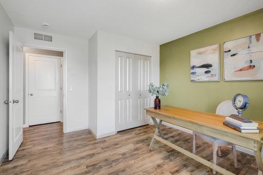 8710Photography-Web-Friendly-15174-Emory-Circle-Apple-Valley-MN-55124-27.jpg