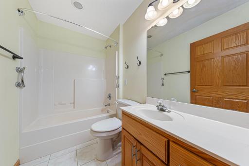 153 S Elm Street, Belle Plaine, MN 56011