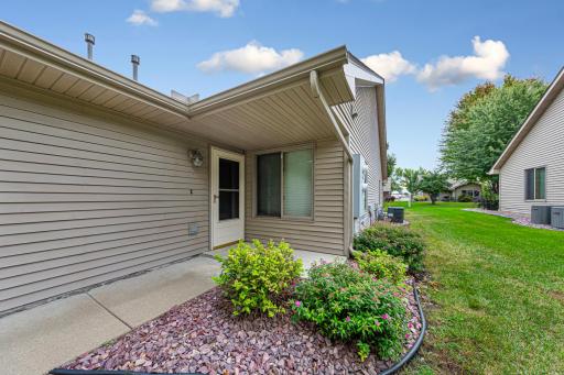 153 S Elm Street, Belle Plaine, MN 56011