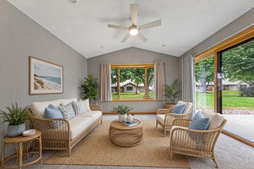 153 S Elm Street, Belle Plaine, MN 56011