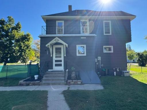 703 1st Street SE, Wadena, MN 56482