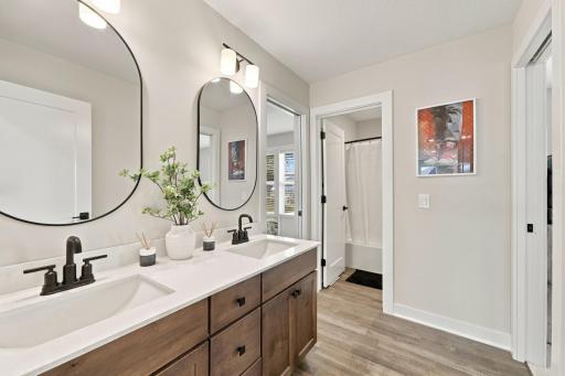 10229 Queensland Lane N, Maple Grove, MN 55311