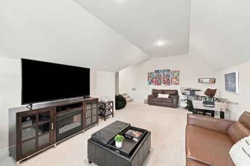 10229 Queensland Lane N, Maple Grove, MN 55311