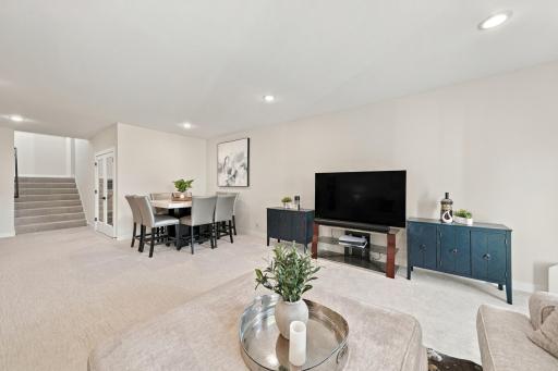 10229 Queensland Lane N, Maple Grove, MN 55311