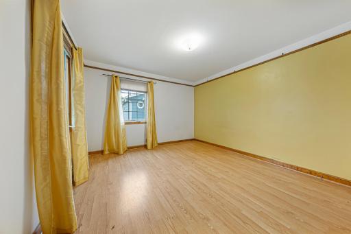 613 S Broadway Street, New Ulm, MN 56073