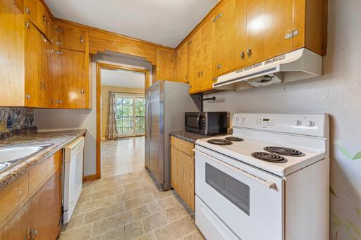 613 S Broadway Street, New Ulm, MN 56073