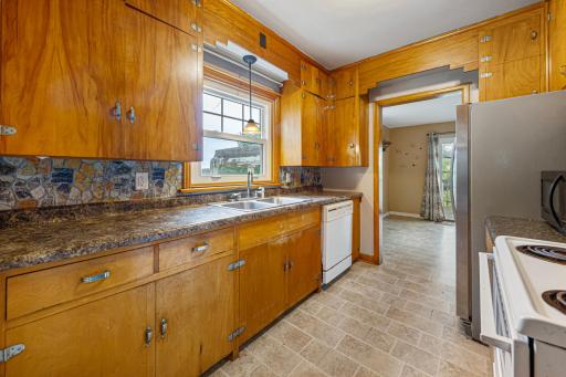 613 S Broadway Street, New Ulm, MN 56073
