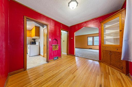 613 S Broadway Street, New Ulm, MN 56073