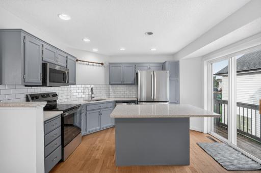 KITCHEN