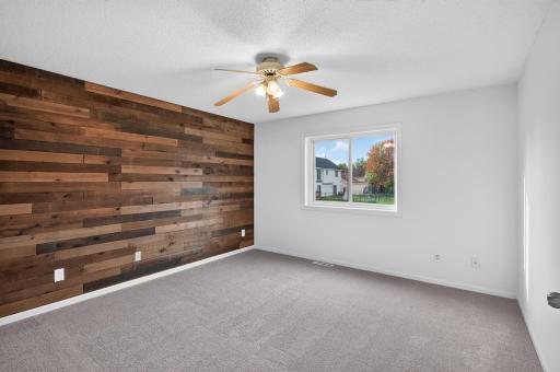 MASTER BEDROOM UPSTAIRS