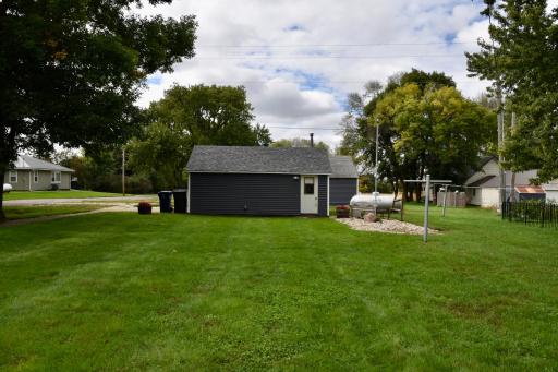 1069 Pine Street, Ocheyedan, IA 51354