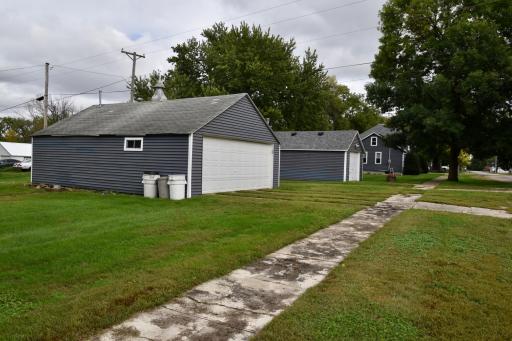 1069 Pine Street, Ocheyedan, IA 51354