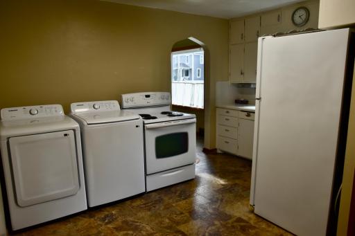 1069 Pine Street, Ocheyedan, IA 51354