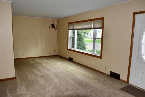 1069 Pine Street, Ocheyedan, IA 51354