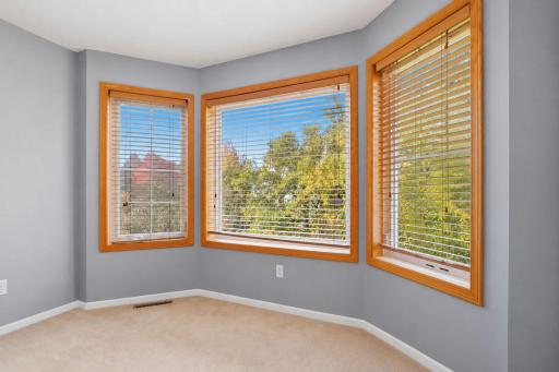 916 Trenton Lane N, Plymouth, MN 55441