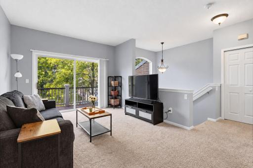 916 Trenton Lane N, Plymouth, MN 55441