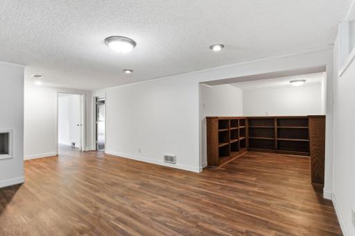 13121 Upton Avenue S, Burnsville, MN 55337