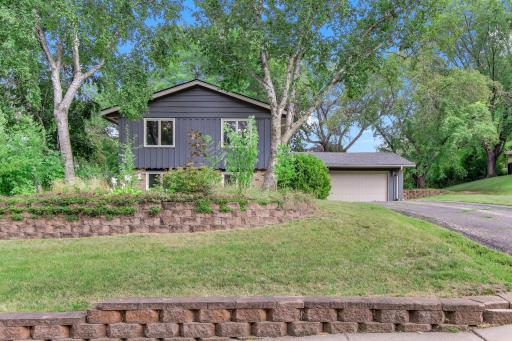 13121 Upton Avenue S, Burnsville, MN 55337