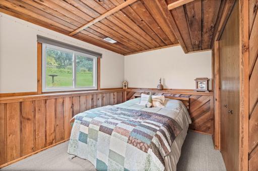 1142 Parkview Lane, Eagan, MN 55123