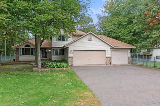 38308 Golden Oaks Trail, North Branch, MN 55056