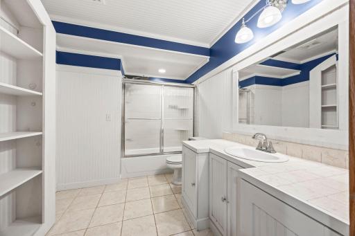 38308 Golden Oaks Trail, North Branch, MN 55056